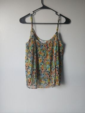 Women's Pleated Floral Cami Tank Top - Multicolor